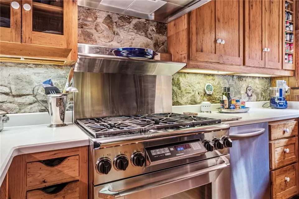  4 Winter Way, Champion, PA 15622 photo 20