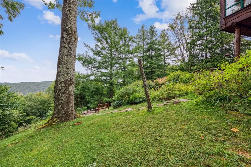  4 Winter Way, Champion, PA 15622 photo 40