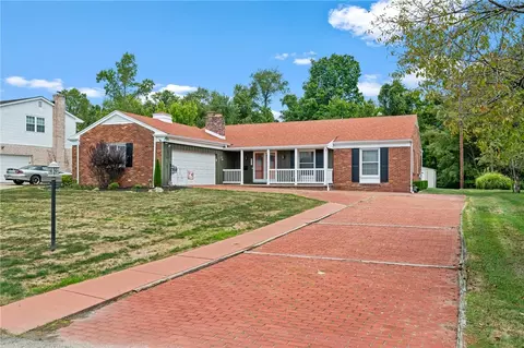 417 Middlesex Rd, Mckeesport, PA 15135