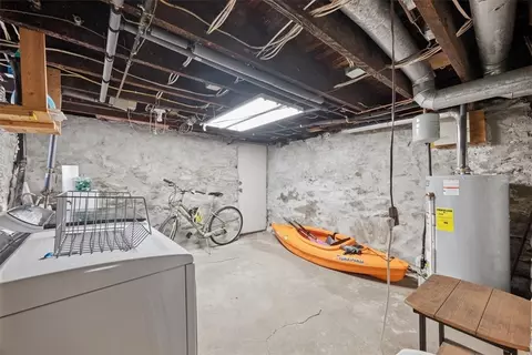 5824 Bryant St, Pittsburgh, PA 15206 photo 32