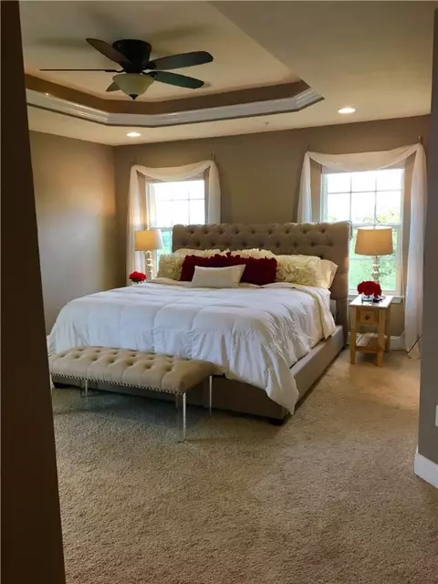 704 Pointe View Dr #D, Mars, PA 16046 photo 18