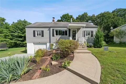 401 Finley Rd, Pittsburgh, PA 15239