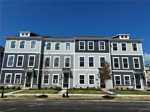 1408 Commons Ln #184, Bridgeville, PA 15017