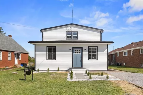 945 Carle St, Baden, PA 15005