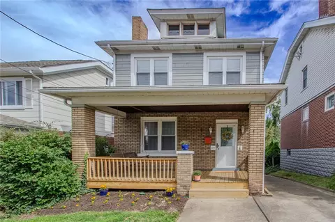 2697 Crosby Ave, Pittsburgh, PA 15216