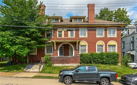 111 N Dallas, Pittsburgh, PA 15208