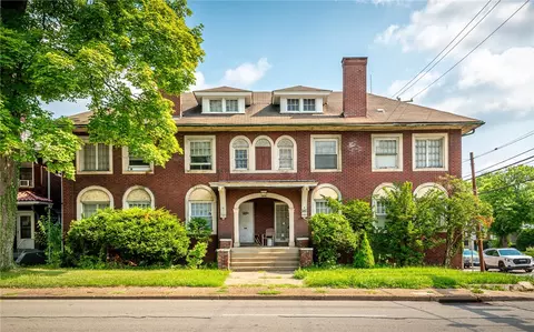 6861 Penn, Pittsburgh, PA 15208