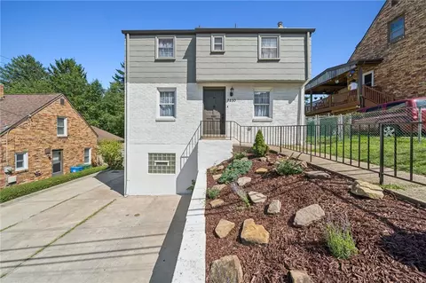 3830 Lyndell St, Pittsburgh, PA 15234
