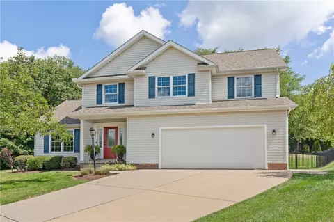 821 Kira Cir, Cranberry Township, PA 16066