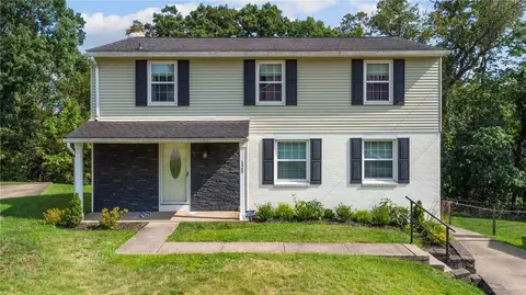 125 Mayberry Dr, Monroeville, PA 15146