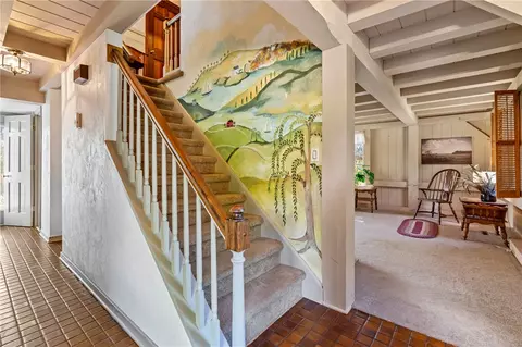 Entry Way - 302 Jackson Dr, Apollo, PA 15613 photo 1 of 1
