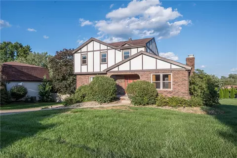 155 Carmella Dr, Irwin, PA 15642 photo 2