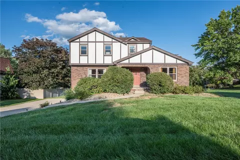 155 Carmella Dr, Irwin, PA 15642