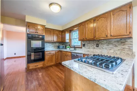 155 Carmella Dr, Irwin, PA 15642 photo 17