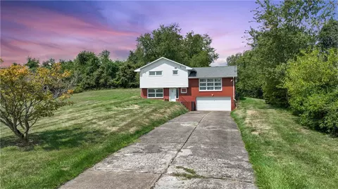 4796 Williamsport Rd, Elizabeth, PA 15037