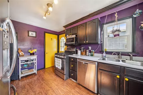 Kitchen - 2060 Guffey, North Huntingdon, PA 15642 photo 3 of 4