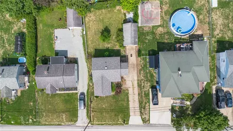 View/Area - 2060 Guffey, North Huntingdon, PA 15642 photo 3 of 4
