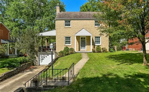 2705 Herron Ln, Glenshaw, PA 15116