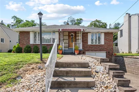 653 8th St, Oakmont, PA 15139