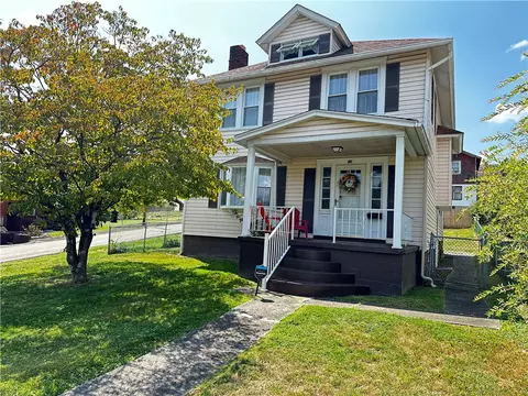 59 Dixon Blvd, Uniontown, PA 15401