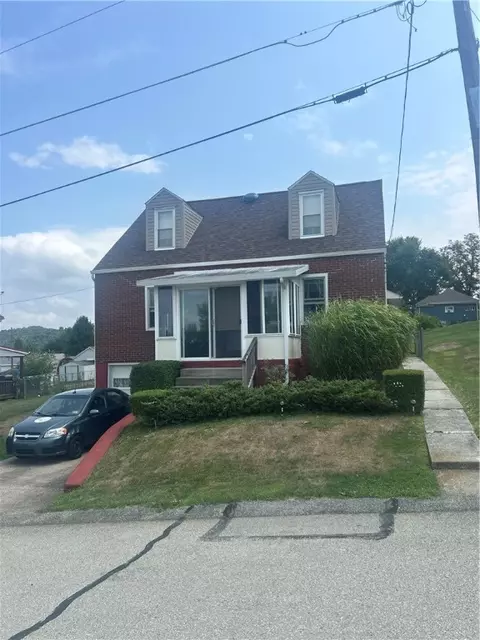 1010 Park St, California, PA 15419