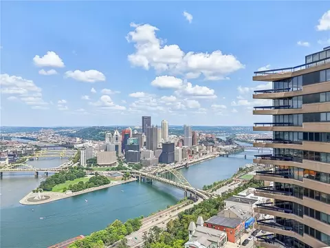 1 Trimont Ln #2215A, Pittsburgh, PA 15211