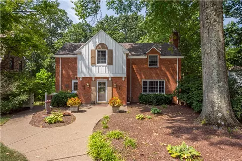 723 N Meadowcroft Ave, Pittsburgh, PA 15216