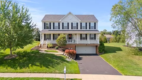1233 Linden Vue Dr, Canonsburg, PA 15317