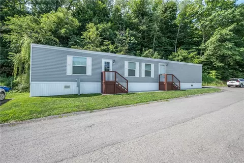 504 Mount Vernon Dr # B, Imperial, PA 15126