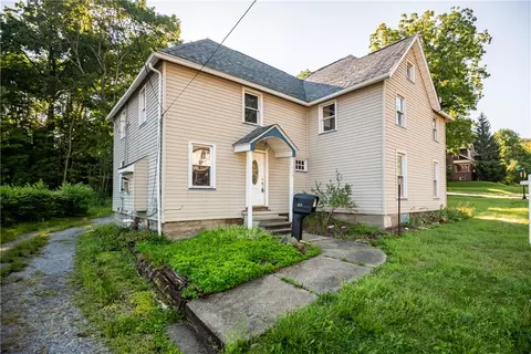 115 S Walnut St, Sharpsville, PA 16150