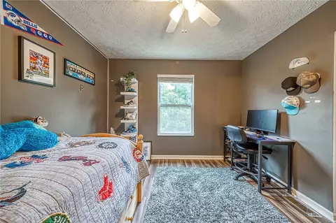 Bedroom - 6466 Lindsey Ln, Export, PA 15632 photo 5 of 7