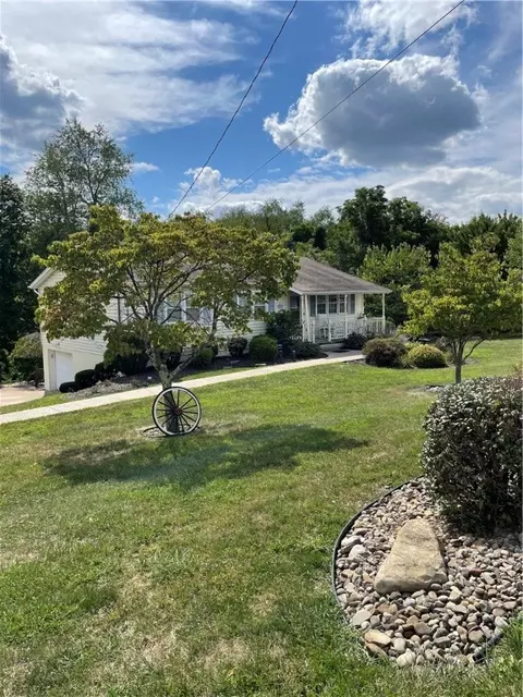 424 Malone Ridge Rd, Washington, PA 15301