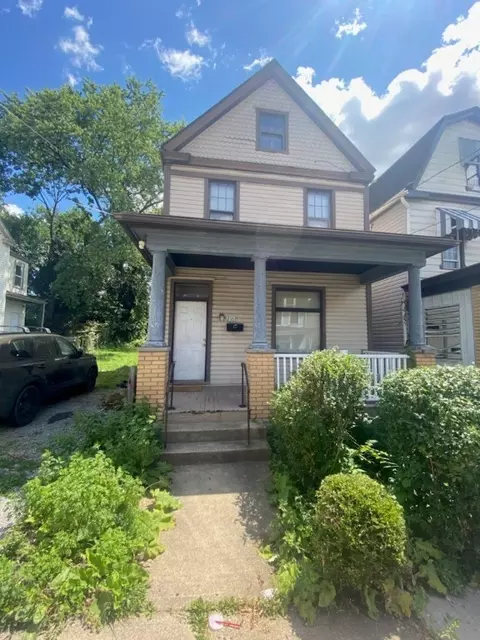 216 Dunseith, Pittsburgh, PA 15213
