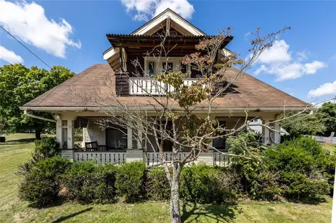 144 Lindsay Rd, Carnegie, PA 15106
