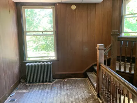Entry Way - 491 End Ave, Beaver, PA 15009 photo 3 of 5