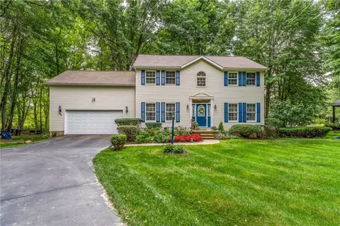 40 Mallard Way, Mercer, PA 16137