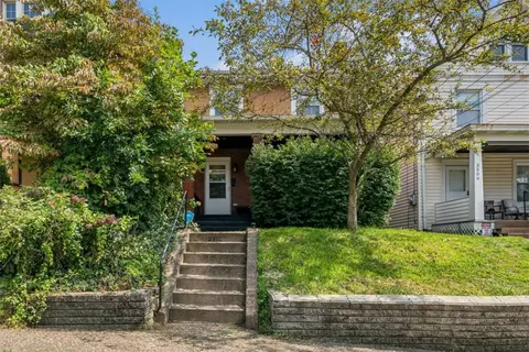 3310 Francisco St, Pittsburgh, PA 15204