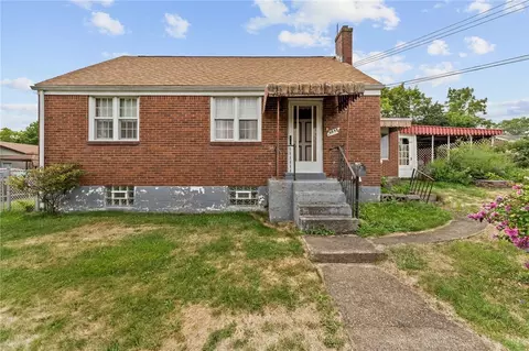6848 Wilson St, West Mifflin, PA 15122