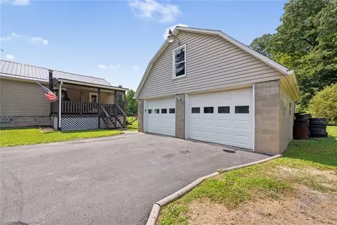 1661 Dime Rd, Vandergrift, PA 15690 photo 23