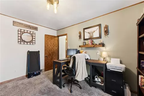 1661 Dime Rd, Vandergrift, PA 15690 photo 15