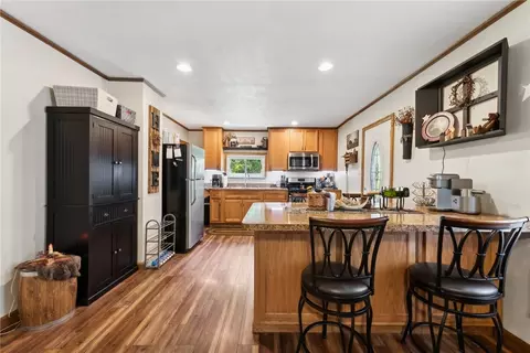 1661 Dime Rd, Vandergrift, PA 15690 photo 10