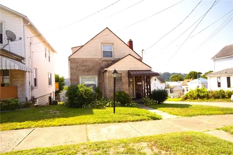 1124 9th, Brackenridge, PA 15014