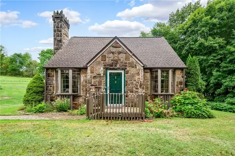 866 Stickle Rd, Portersville, PA 16051