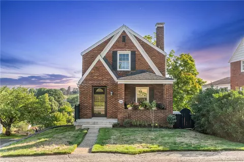 3301 Circle Dr, Pittsburgh, PA 15227 photo 37