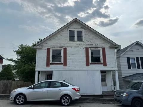209 Luella Ave, Charleroi, PA 15022