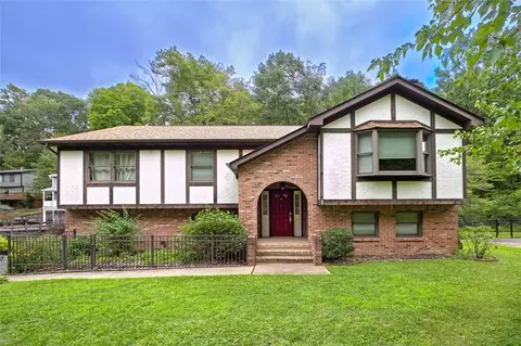 3246 Tarr Hollow Rd, Murrysville, PA 15668
