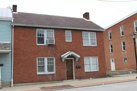 160 E High St, Waynesburg, PA 15370