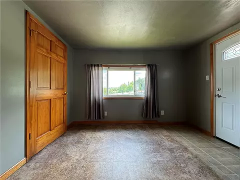 425 Spring St, Richeyville, PA 15358 photo 21