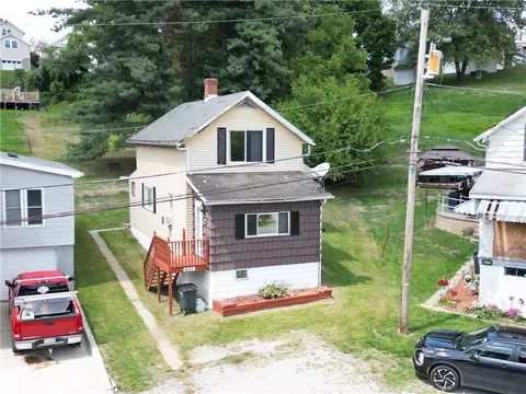 425 Spring St, Richeyville, PA 15358