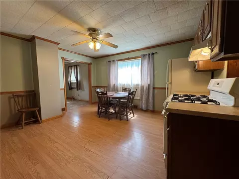 425 Spring St, Richeyville, PA 15358 photo 16